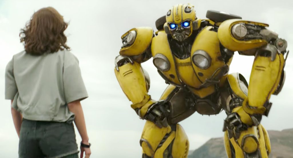 Bumblebee  Referência ao primeiro filme animado de Transformers é